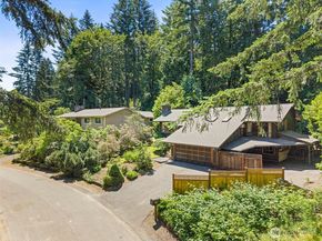 145 Big Bear Place NW, Issaquah WA 98027