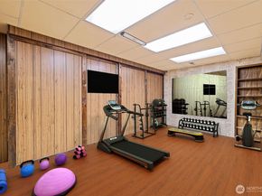145 Big Bear Place NW, Issaquah WA 98027
