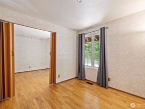 145 Big Bear Place NW, Issaquah WA 98027