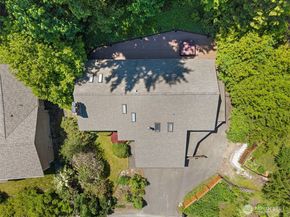 145 Big Bear Place NW, Issaquah WA 98027