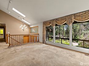 145 Big Bear Place NW, Issaquah WA 98027