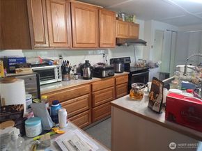 2500 S 208th Street, SeaTac WA 98198