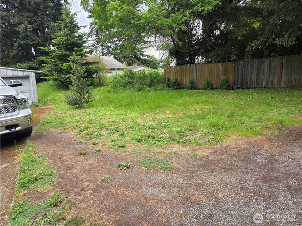 2500 S 208th Street, SeaTac WA 98198