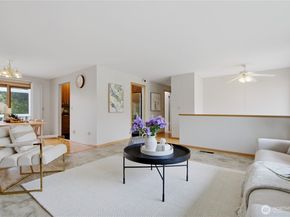 1727 Anacortes Avenue NE, Renton WA 98059