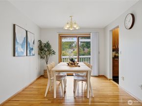 1727 Anacortes Avenue NE, Renton WA 98059