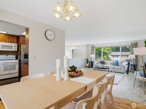 1727 Anacortes Avenue NE, Renton WA 98059