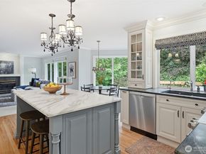 8128 NE 158th Place, Kenmore WA 98028