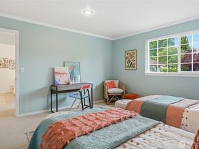 8128 NE 158th Place, Kenmore WA 98028