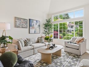 8128 NE 158th Place, Kenmore WA 98028