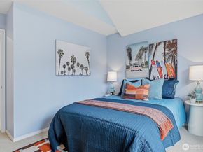 8128 NE 158th Place, Kenmore WA 98028