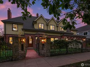 2409 29th Avenue W, Seattle WA 98199