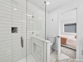 219 NE 185th Street A, Shoreline WA 98155