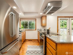 9626 NE 129th Place, Kirkland WA 98034