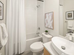 13105 NE 103rd Place, Kirkland WA 98033