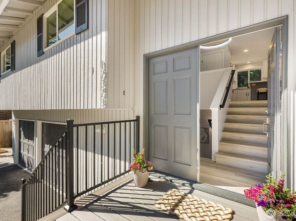 17378 NE 160th Street, Woodinville WA 98072