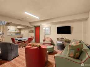 507 W Mercer St 401, Seattle WA 98119