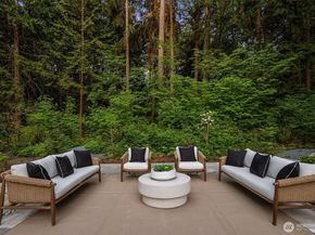 12284 196th Avenue NE, Redmond WA 98053
