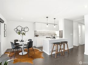 2301 Fairview Avenue E 215, Seattle WA 98102