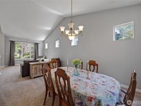 12811 SE 302nd Street, Auburn WA 98092