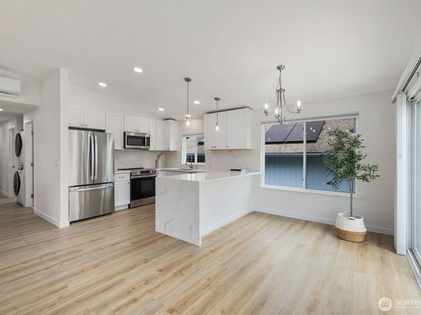 2126 E Grand Avenue, Everett WA 98201