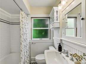 1002 NW 70th Street, Seattle WA 98117