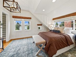 5761 35th Avenue NE, Seattle WA 98105