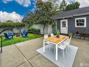 5761 35th Avenue NE, Seattle WA 98105