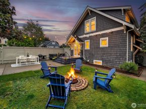 5761 35th Avenue NE, Seattle WA 98105