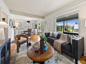 5761 35th Avenue NE, Seattle WA 98105