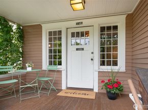 4651 1st Avenue NE, Seattle WA 98105