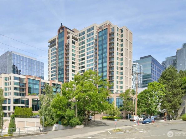 177 107th Avenue NE 2207, Bellevue WA 98004
