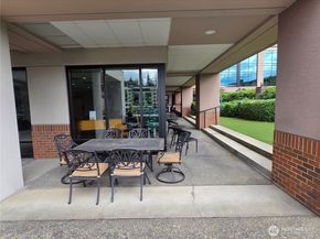 177 107th Avenue NE 2207, Bellevue WA 98004