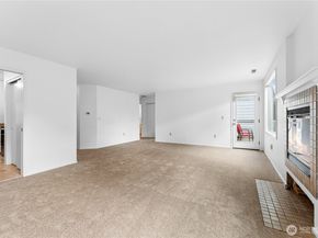 22215 SE 42nd Lane 2079, Issaquah WA 98029