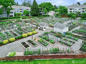 22215 SE 42nd Lane 2079, Issaquah WA 98029
