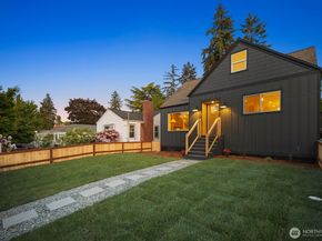 3209 NE 98th Street, Seattle WA 98115