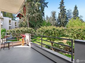 17001 Inglewood Road NE N209, Kenmore WA 98028