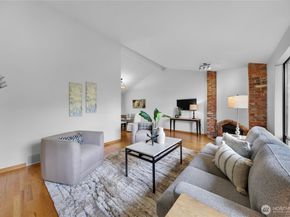 13800 SE 21st Street, Bellevue WA 98005
