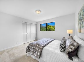 13800 SE 21st Street, Bellevue WA 98005