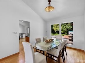 13800 SE 21st Street, Bellevue WA 98005