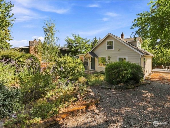 14350 Corliss Avenue N, Seattle WA 98133