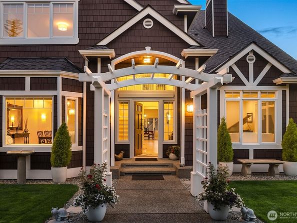 8421 Naketa Lane, Mukilteo WA 98275