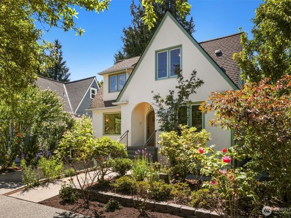 7515 Mary Avenue NW, Seattle WA 98117