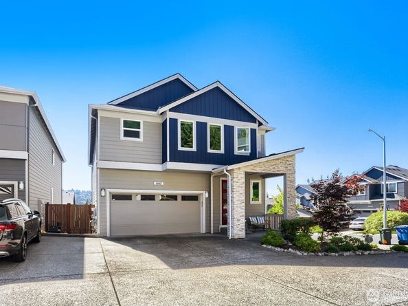 3932 242nd Street SE, Bothell WA 98021
