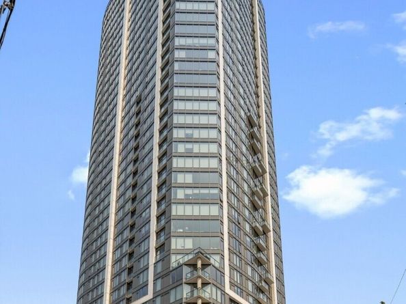 2510 6th Avenue 1107, Seattle WA 98121