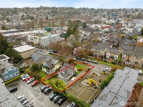 3644 Greenwood Avenue N, Seattle WA 98103