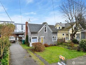 3644 Greenwood Avenue N, Seattle WA 98103