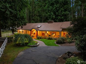 16 Bridlewood Circle
