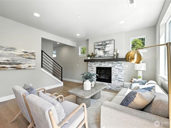 19 Meridian Avenue SE CR 08, Bothell WA 98012