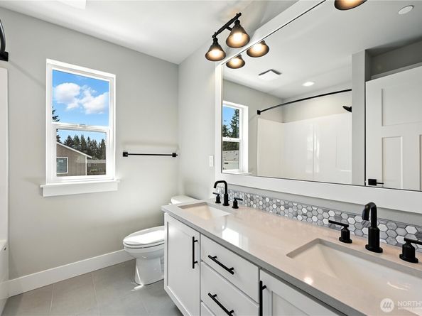 19 Meridian Avenue SE CR 08, Bothell WA 98012