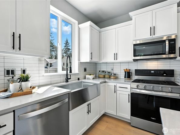 19 Meridian Avenue SE CR 08, Bothell WA 98012